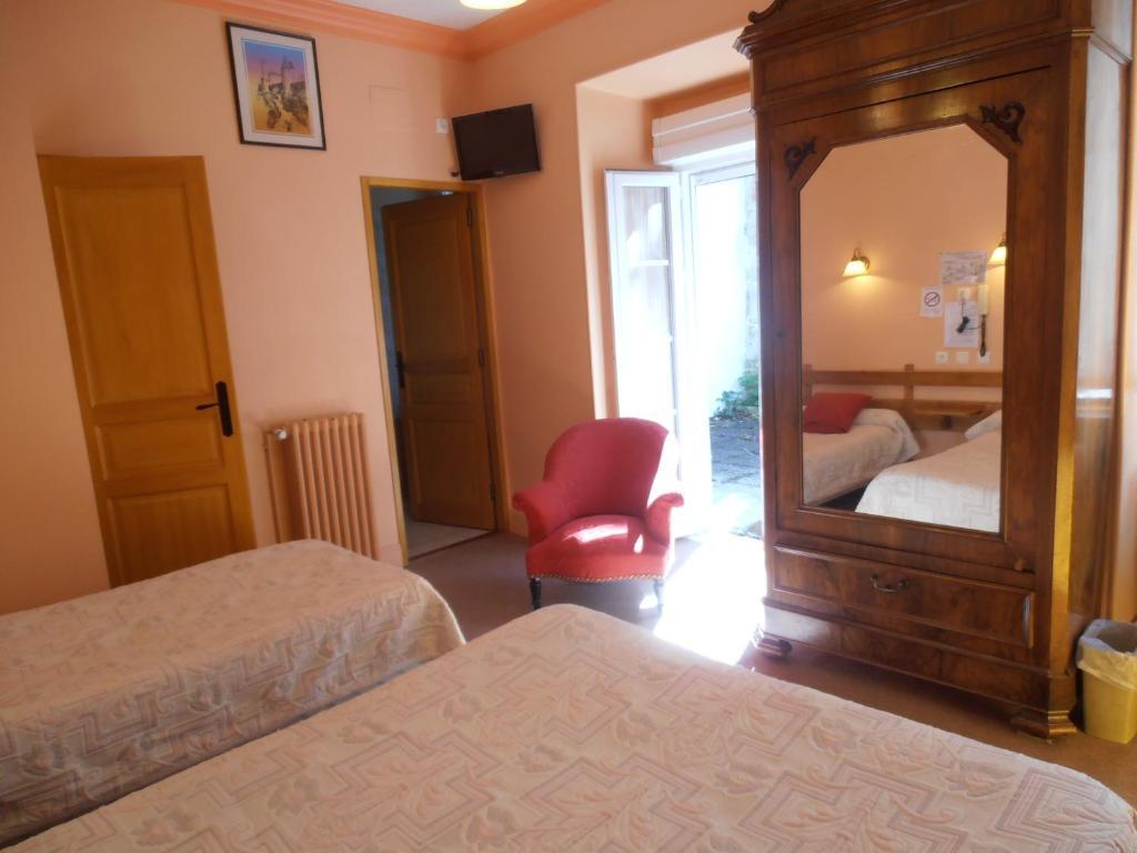 Hôtel Panoramic et des Bains Luz-Saint-Sauveur Chambre photo
